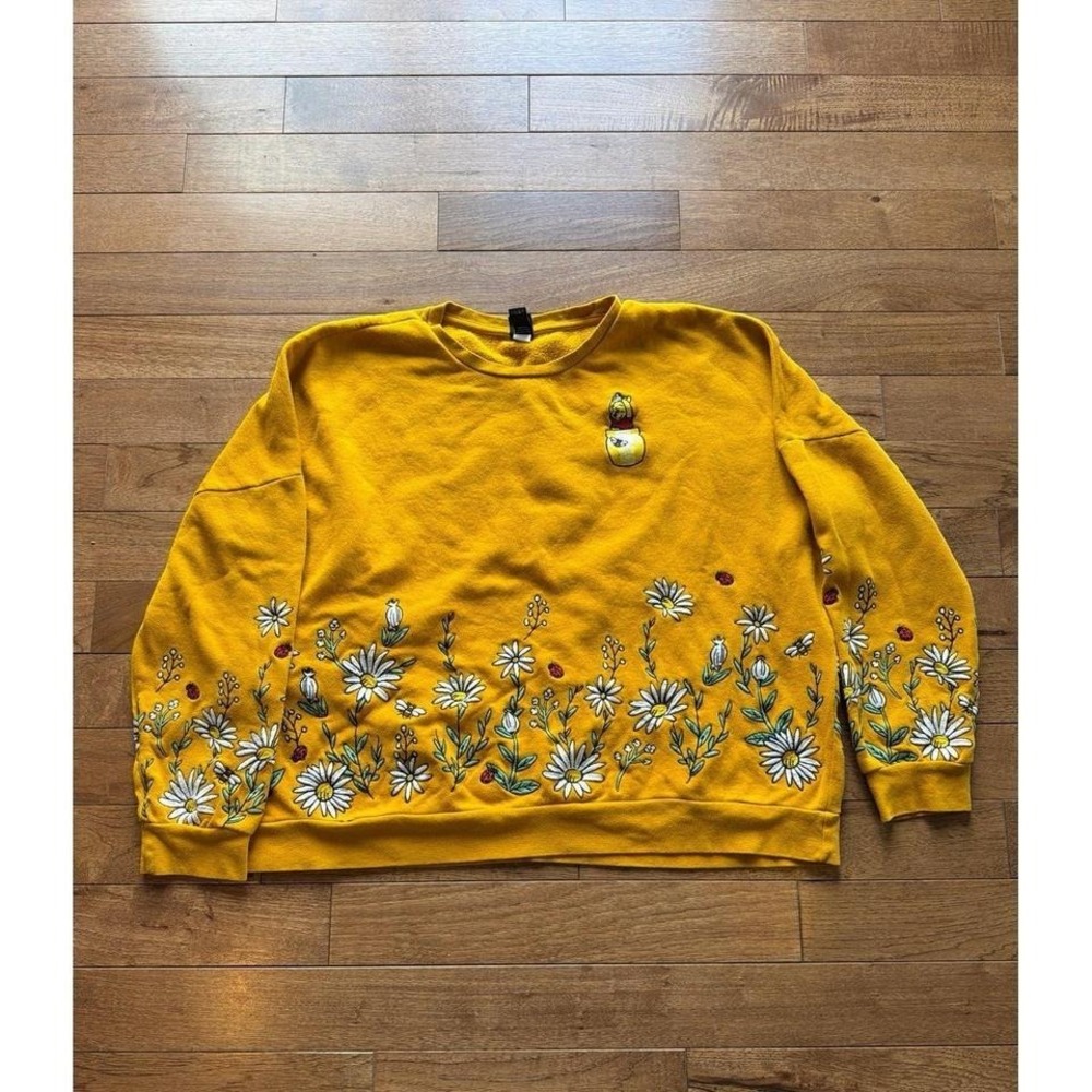Winnie the Pooh Sweatshirt Disney Oversize Box lunch Exclusive Size 2X